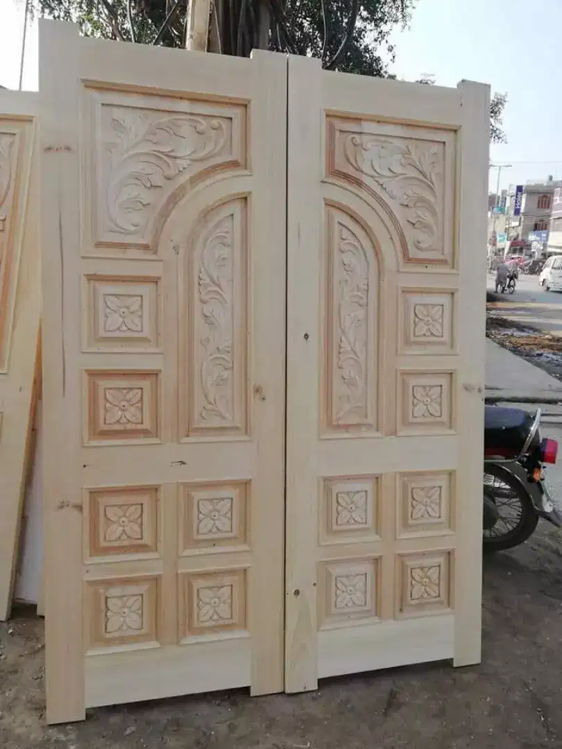 Carpenter available for good quality works