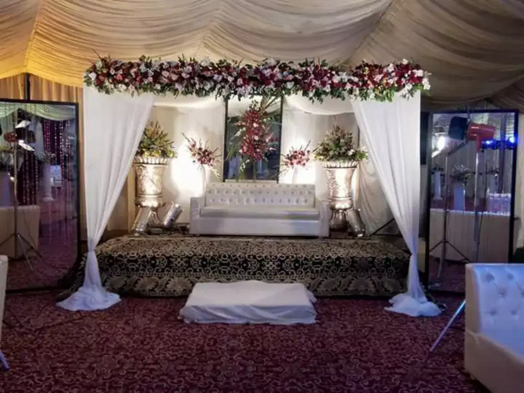 Creative Caterers and Decorators