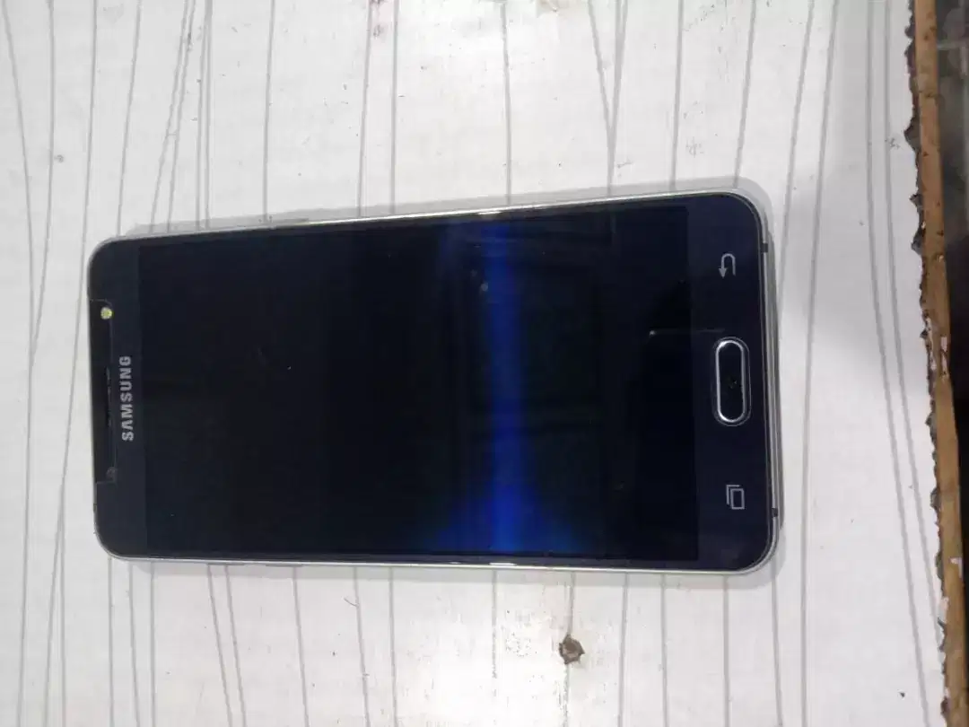 Samsung j5  for sale in khanewal