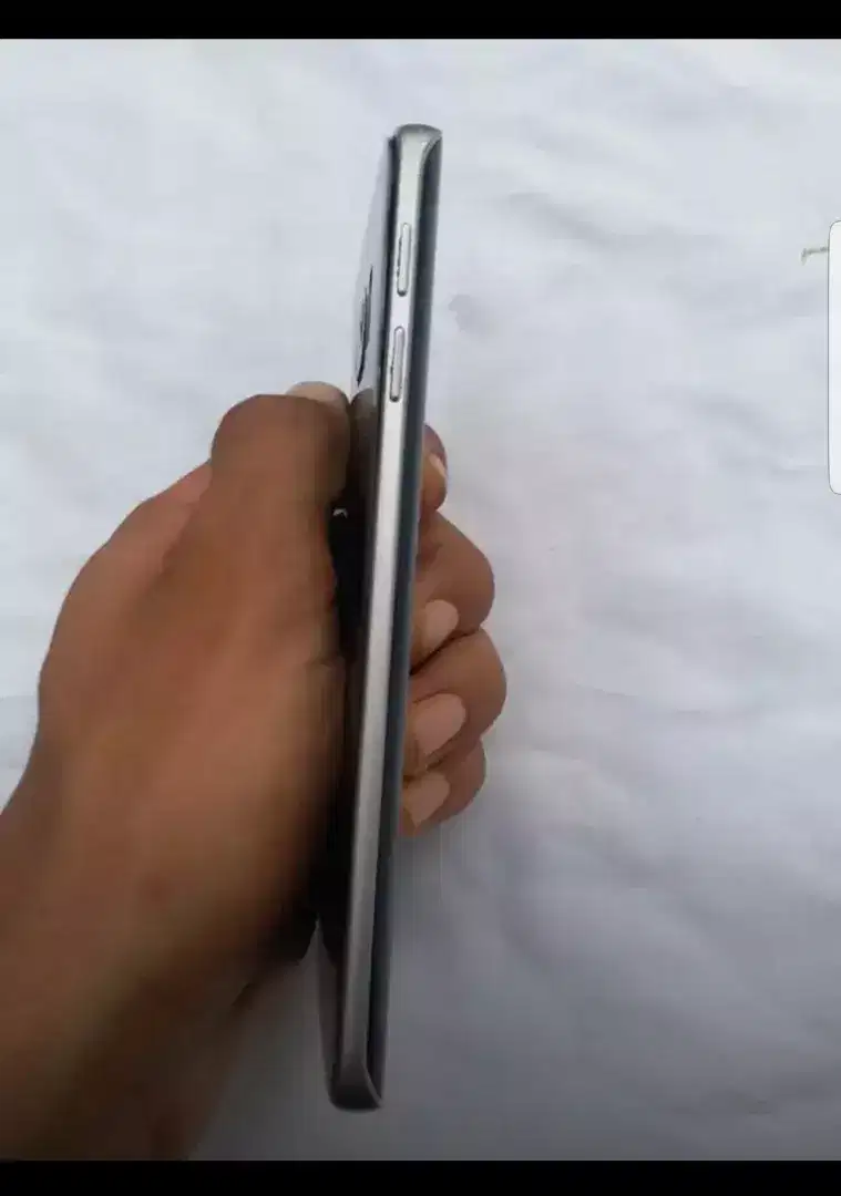 Samsung s6edeg bus glass break ha baki every thing is ok ha
