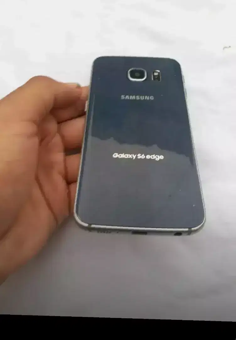 Samsung s6edeg bus glass break ha baki every thing is ok ha