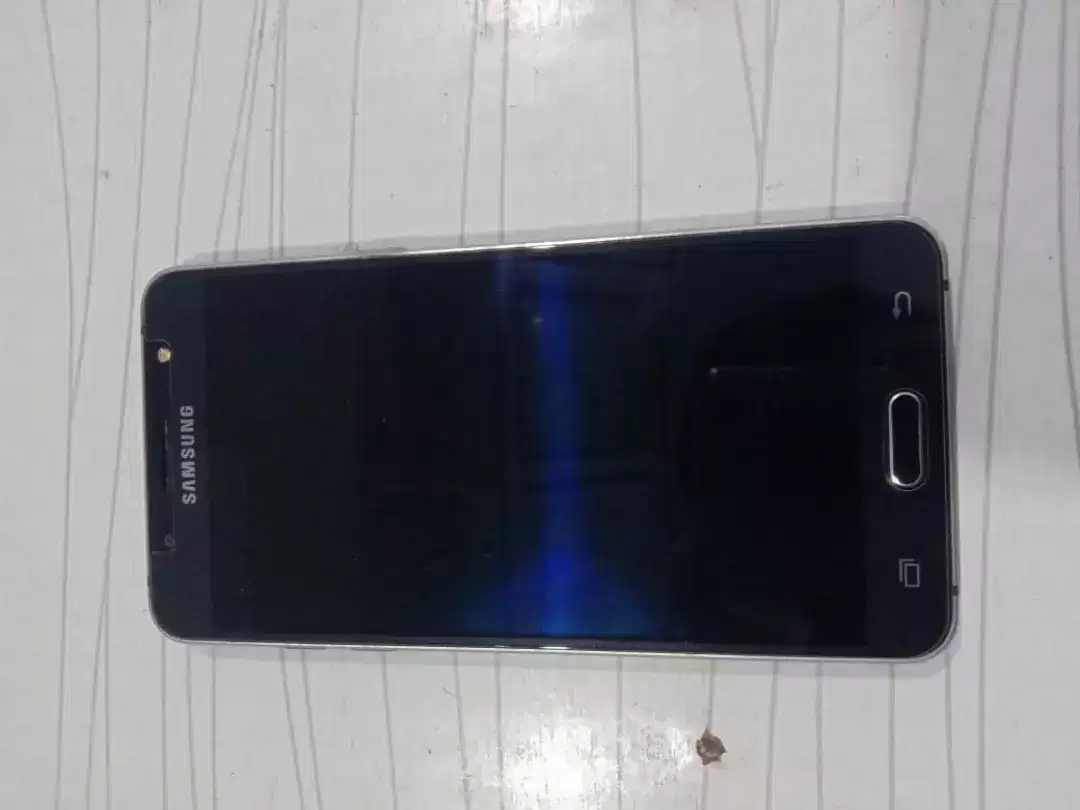 Samsung j5  for sale in khanewal
