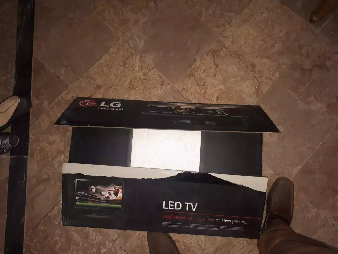 Lg led tv 24 inch orignal .. brandnew . Extra sound full box
