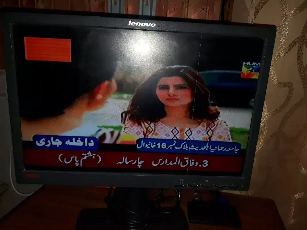 Lcd+tv device dany+ woofers in new condition .read add