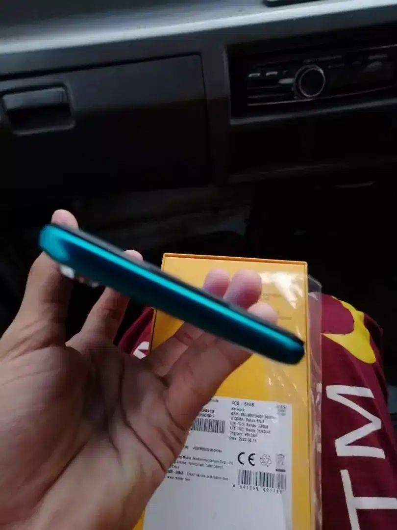 Realme5i mobile for sale