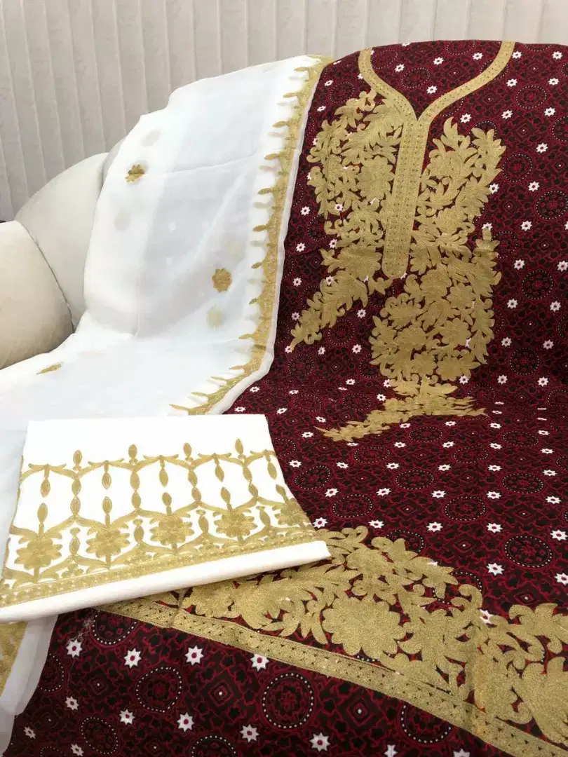 3pic suiet lawn for sale in khanewal