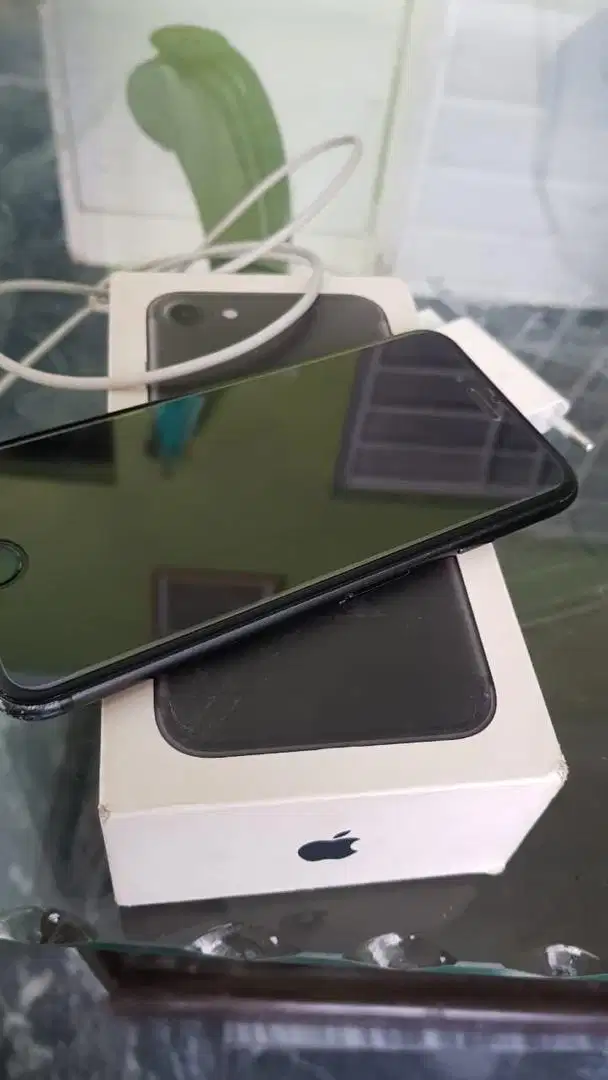 Iphone 7 32 gb mobile for sale