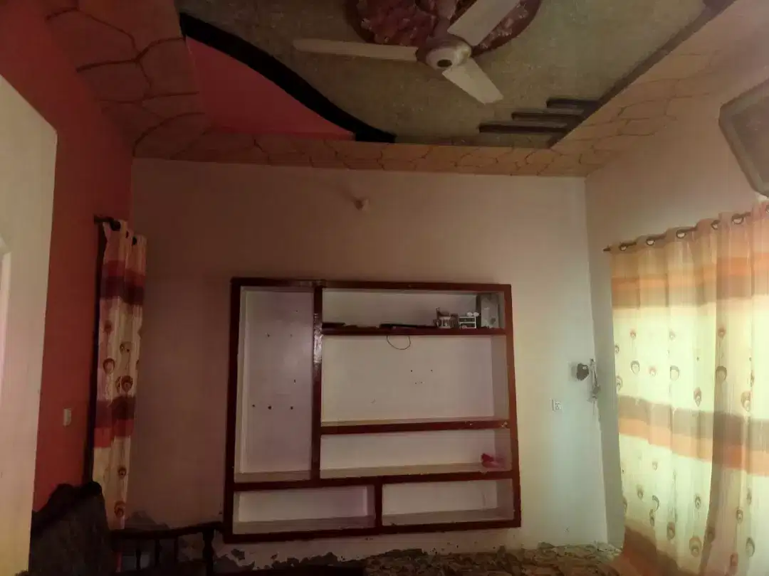 8 Marla House For sale