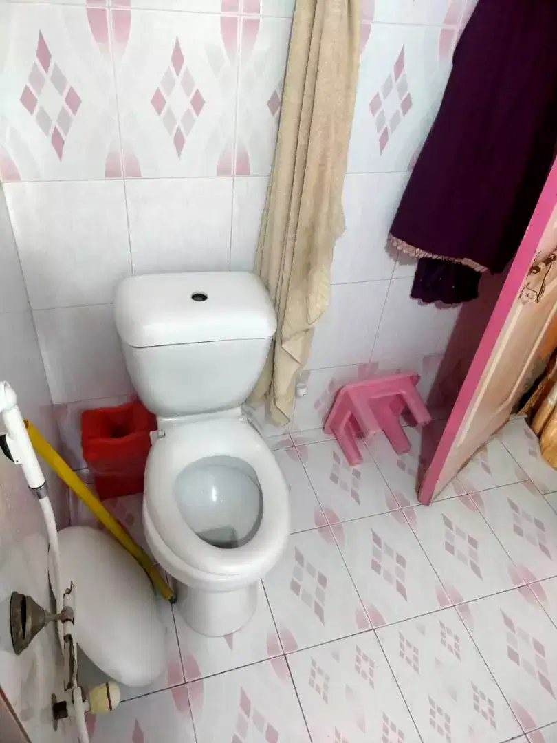 8 Marla House For sale