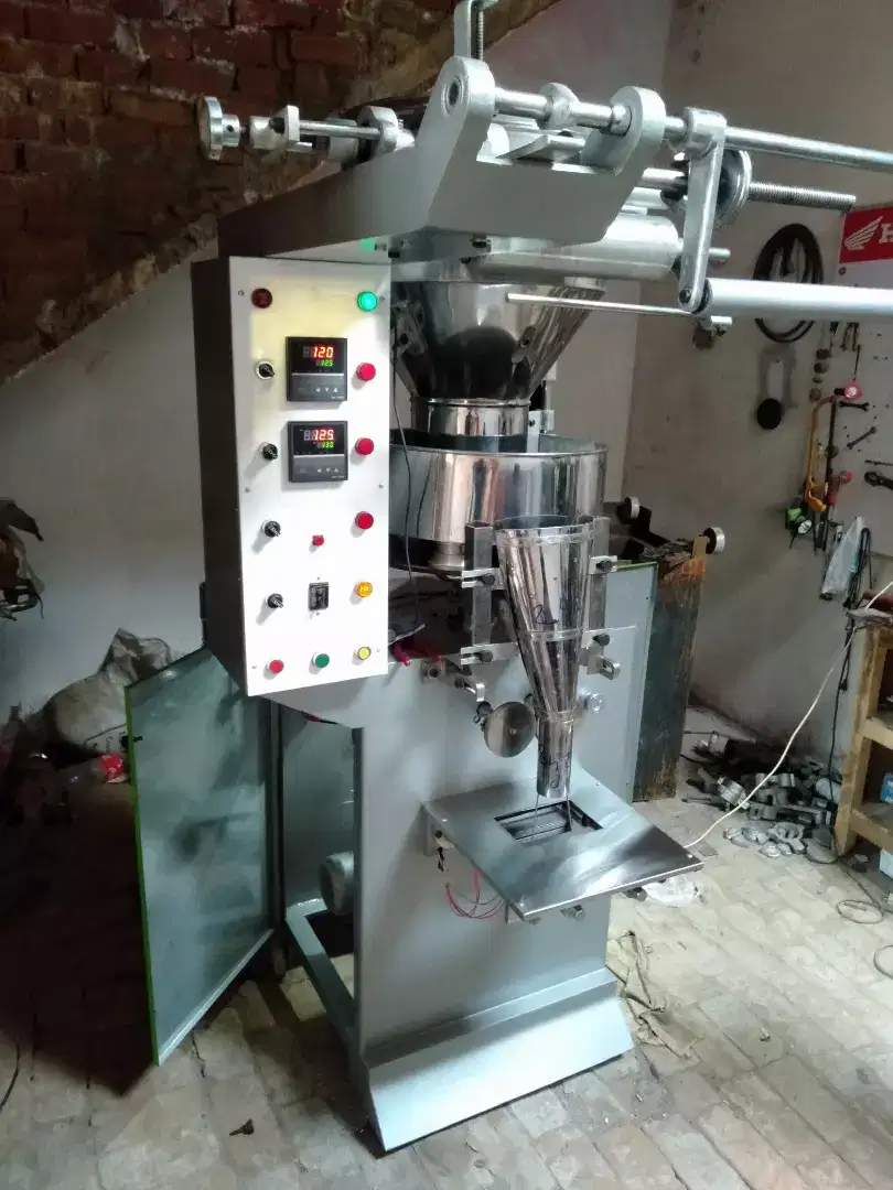 Paking Machine For Sale in Khanewal