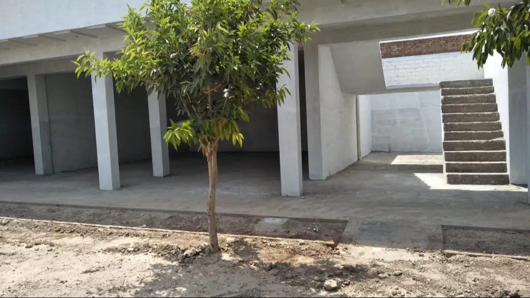 Building for rent