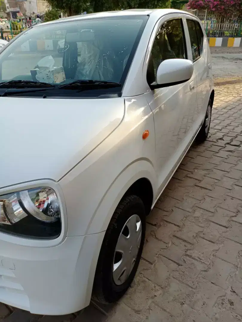 2019 - 17,000 km Lush condition