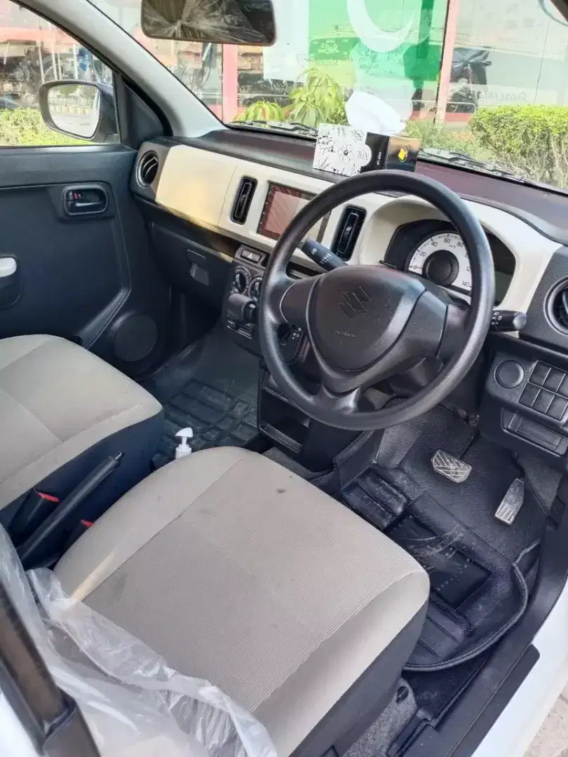 2019 - 17,000 km Lush condition