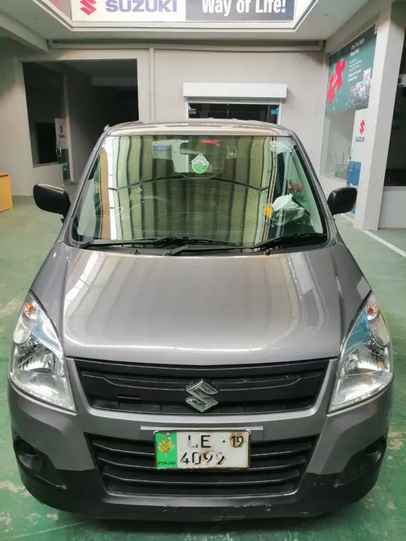 2018 - 26,000 km Suzuki wagon R VXR model 18/19