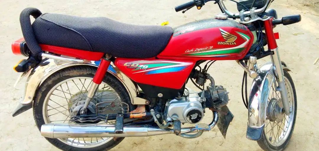 Honda CD70 Available in Good condition for sale in khanewal