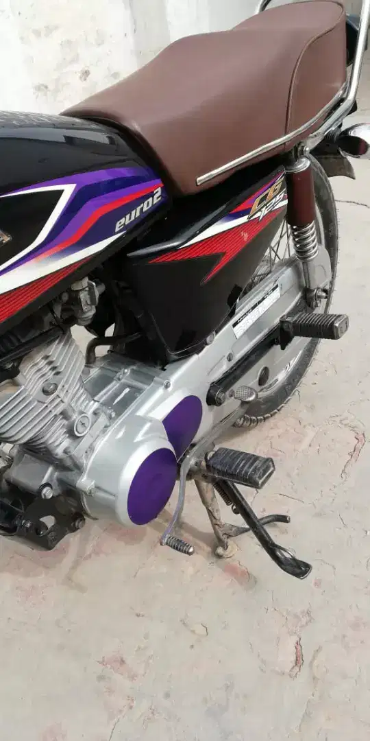 Honda 125 orignal bike available for sale