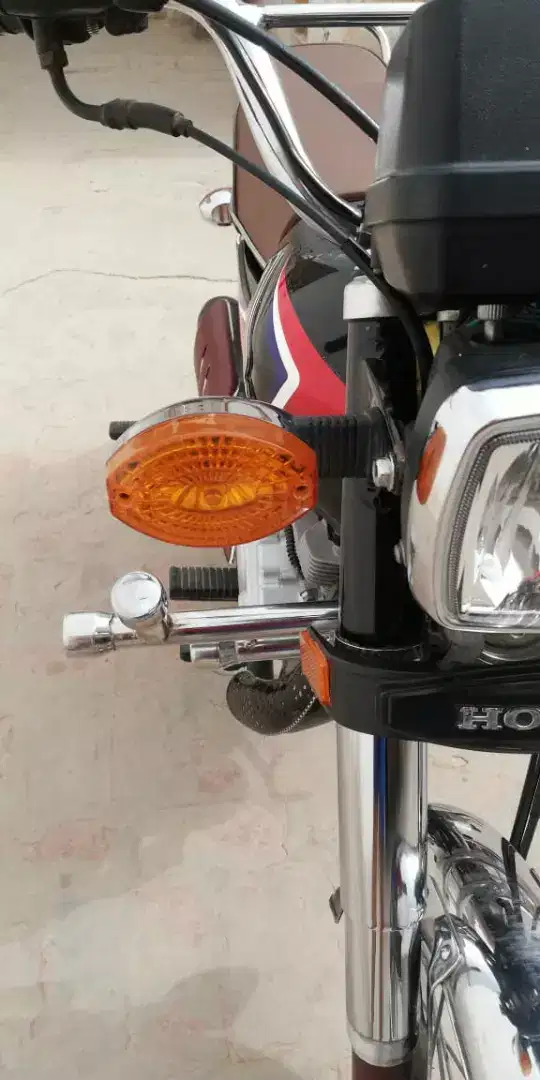 Honda 125 orignal bike available for sale