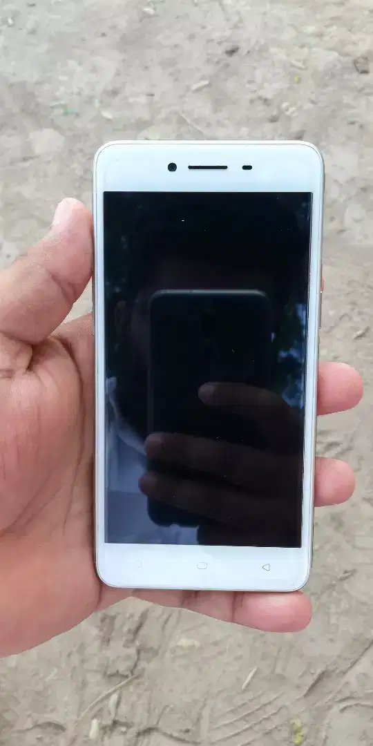 Oppo a37f Selfie Expert Mobile For Sale