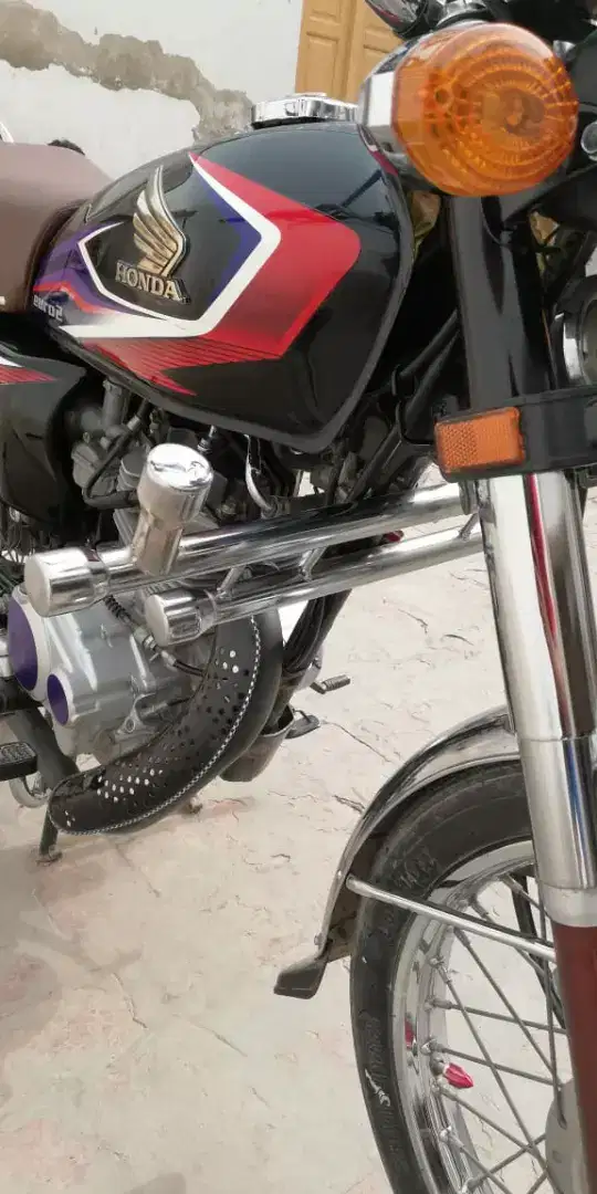 Honda 125 orignal bike available for sale