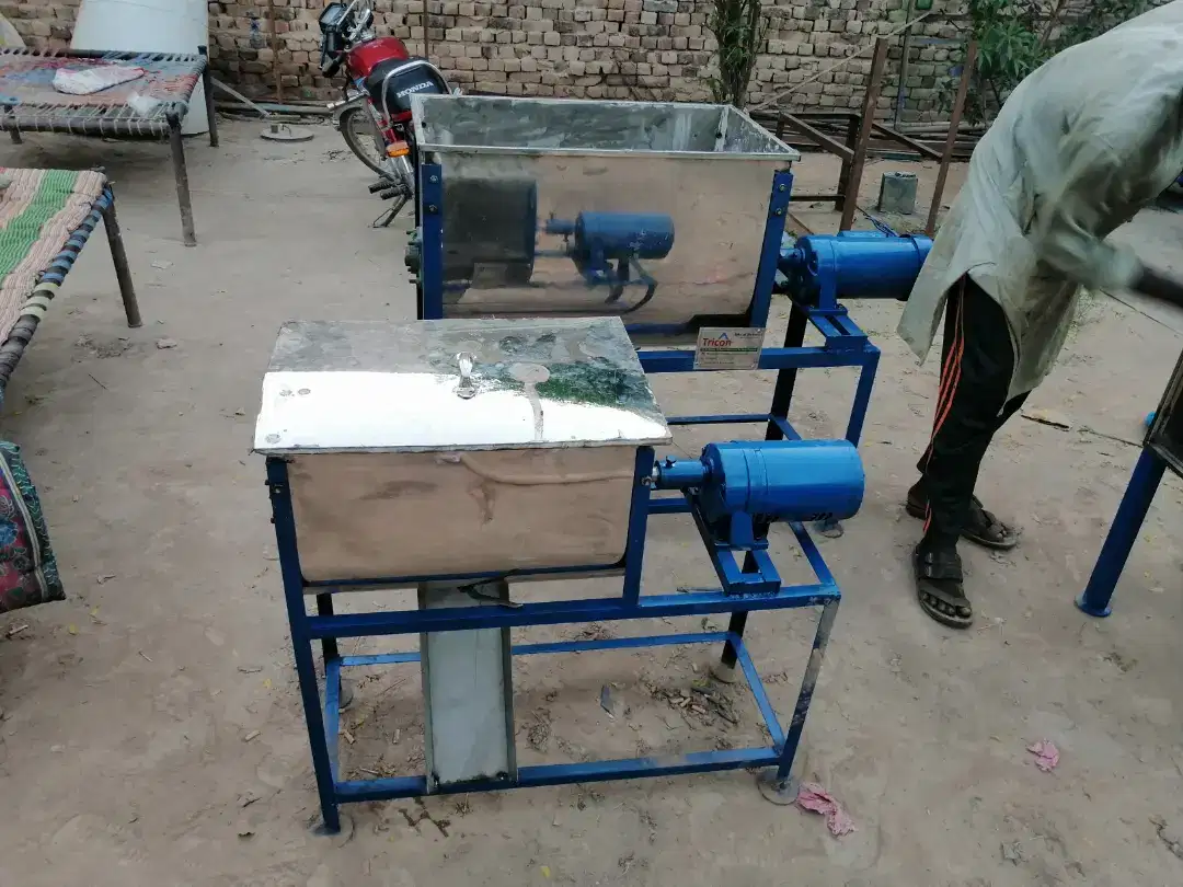 Washing powder and soap setup for sale in khanewal