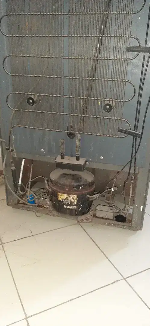 Dawlance fridge for sale