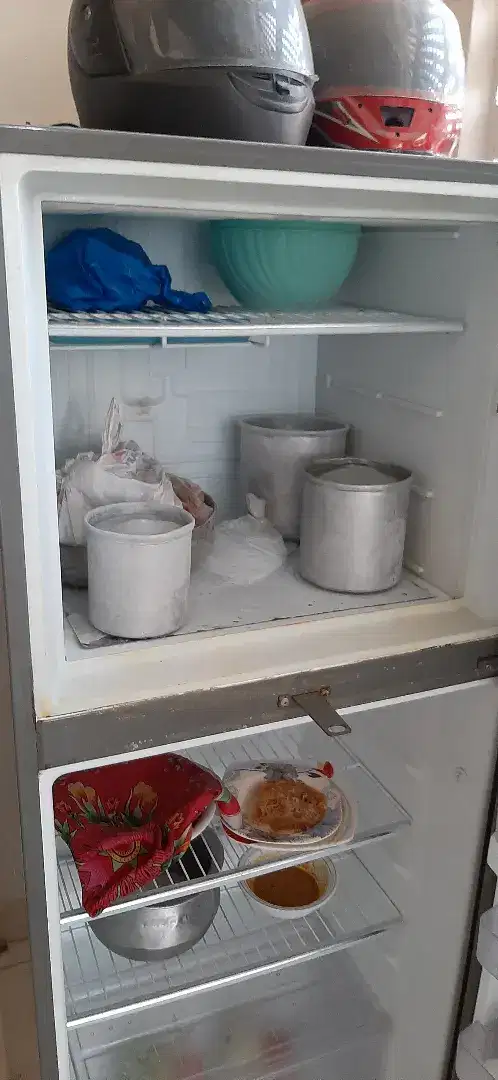 Dawlance fridge for sale