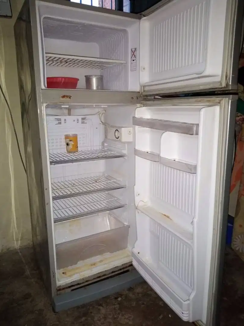 SINGER Fridge Sale