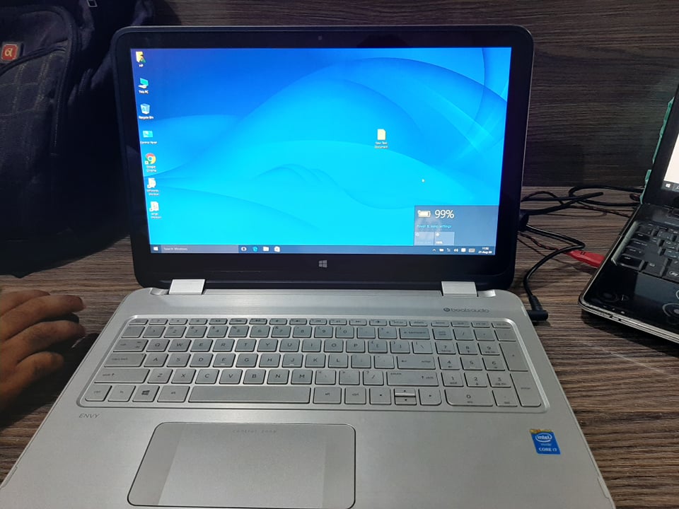 HP Envy 15 U 011dx x360