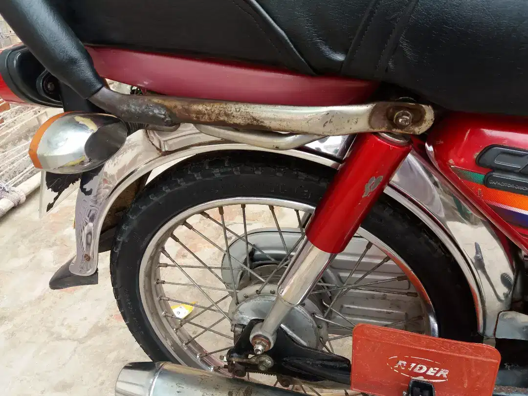 HONDA 2012.13 good condition