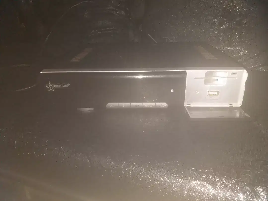 Starset sr90000 hd extreme dish receiver