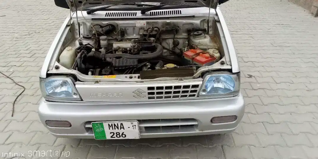 Suzuki mehran VXR 2017 single handed used in urban area to be sale.