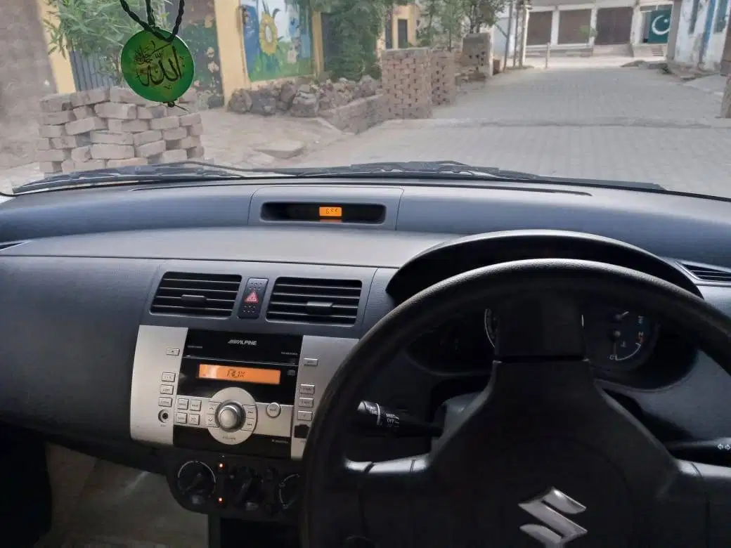 Suzuki Swift 74,517 km for sale in khanewal