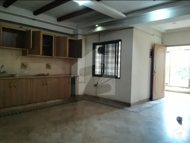3 Rooms Family Flat Is Available For Rent