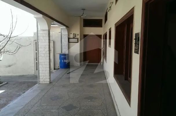 5 Bedroom House For Sale