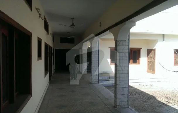 5 Bedroom House For Sale