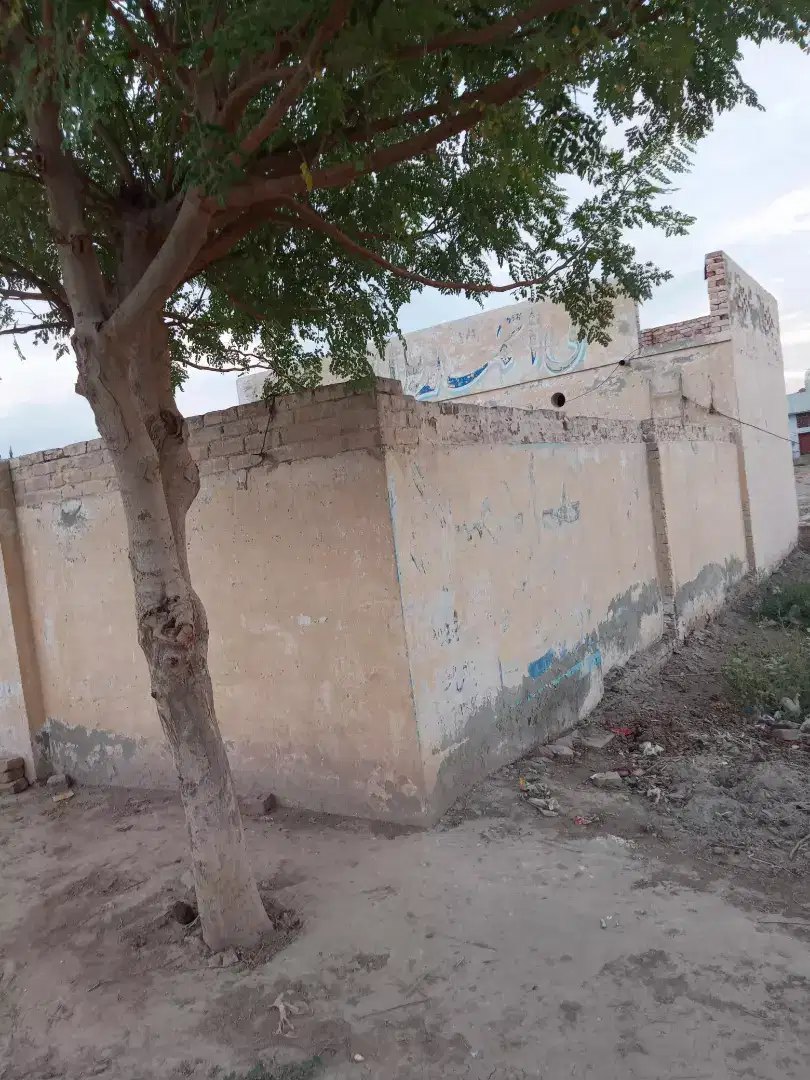 Vip 5 Marla House ha for sale in khanewal