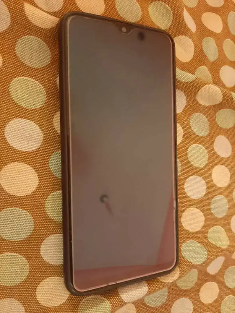 Samsung A20 in good condition for sale in khanewal