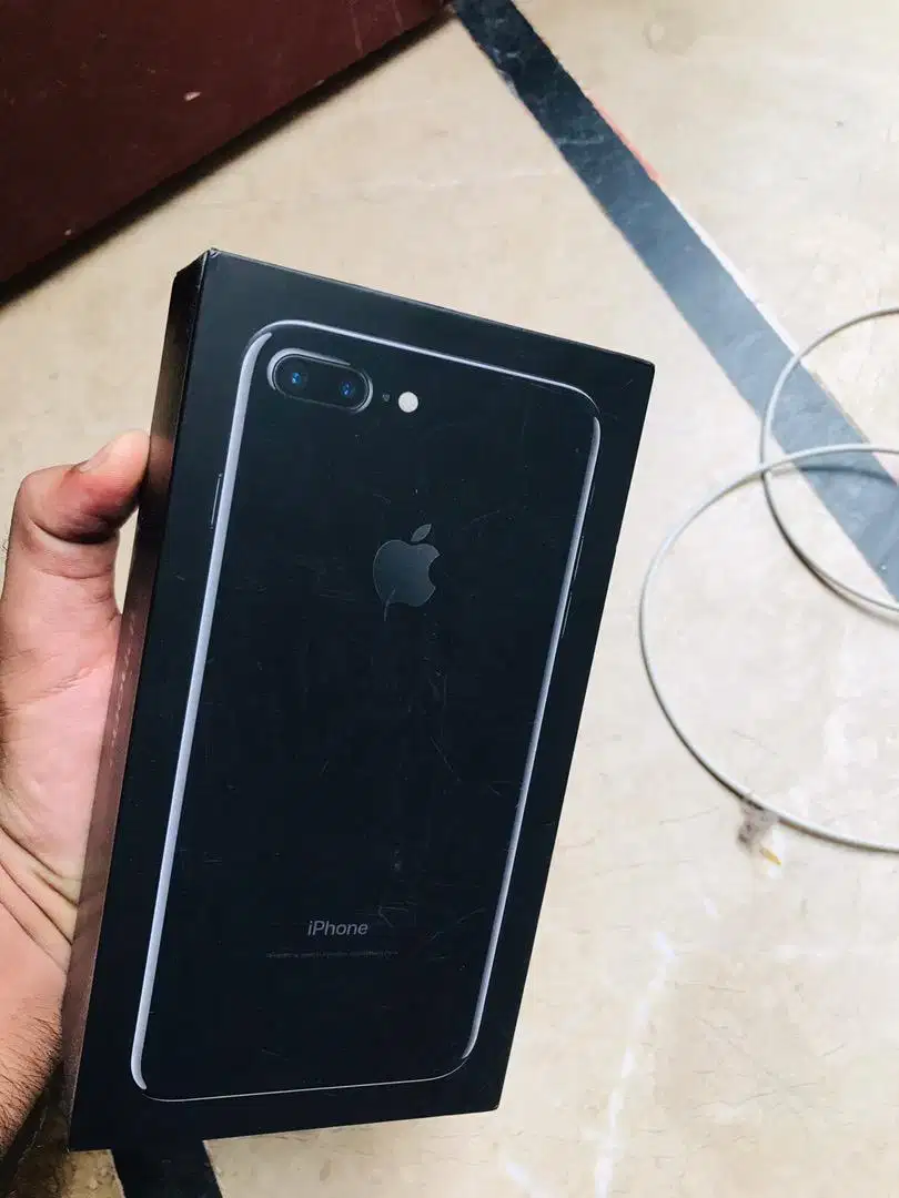 Apple phone 7 plus warrented for sale in khanewal