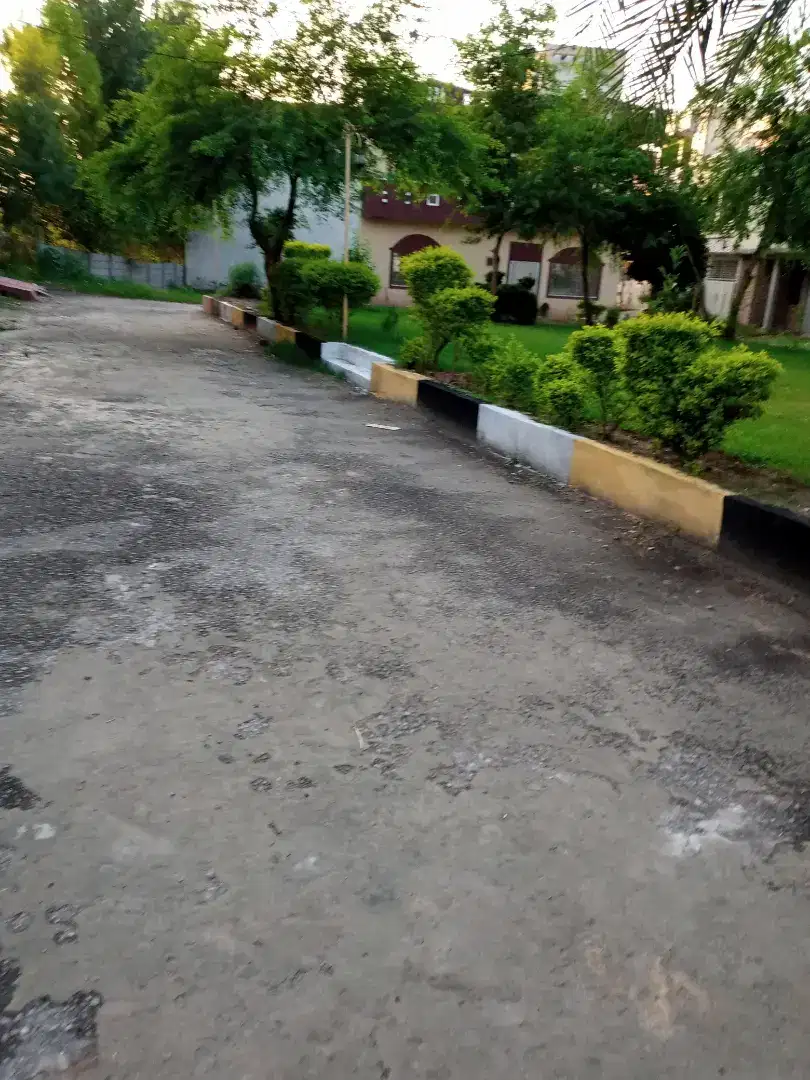 Ghauri town 6.5 marla upper portion for rent