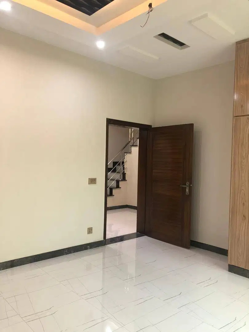 5 Marla House for Sale in Dream Avenue