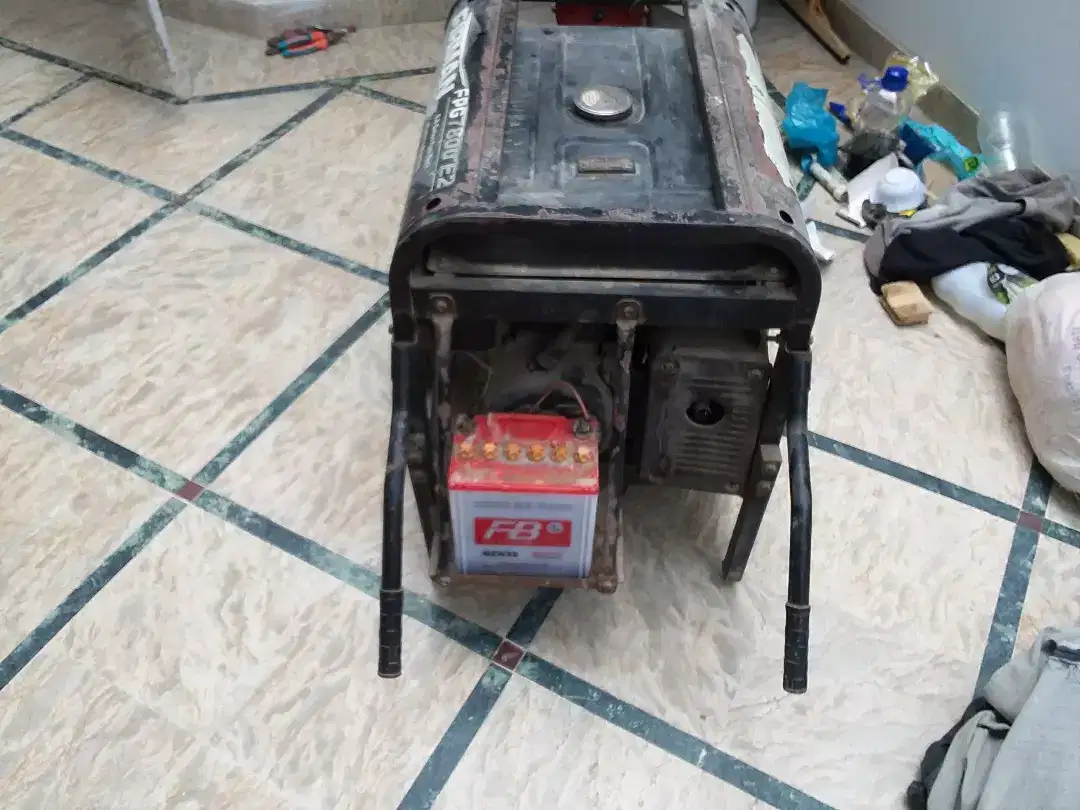 generators 5.5 kv available for sale