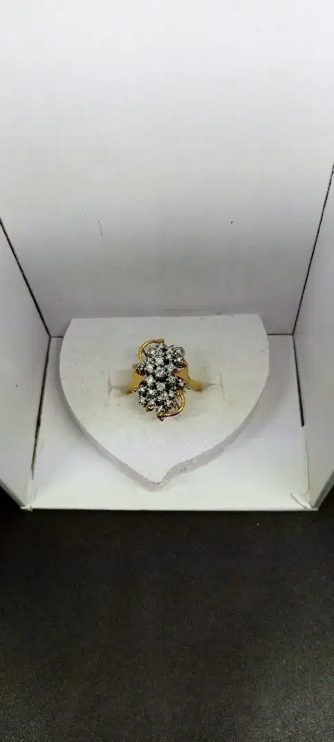 Diamond gold rings available for sale