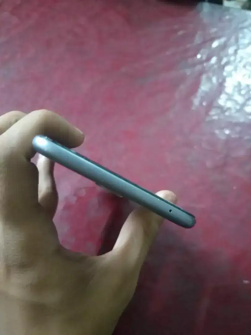 Samsumg galaxy c5 available for sale