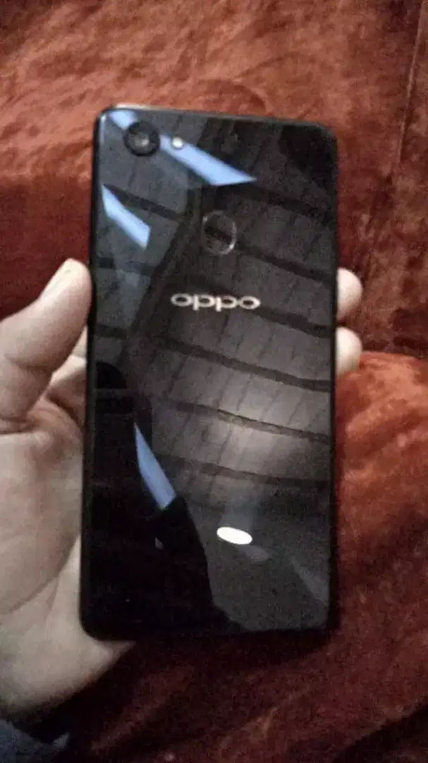 Oppo F7 Diamond Black 1080*2240 resulution for sale in khanewal