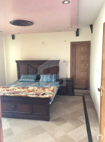 Flats Available For Rent Shamlat heights