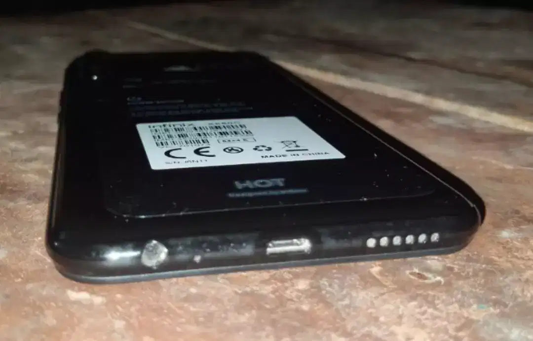 Infinix hot 8 smartphone for sale in khanewal.