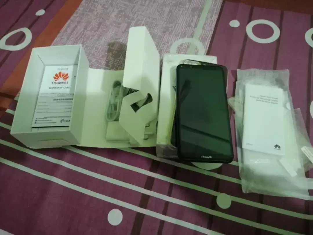 Huawei Y7 2018 smartphone for sale