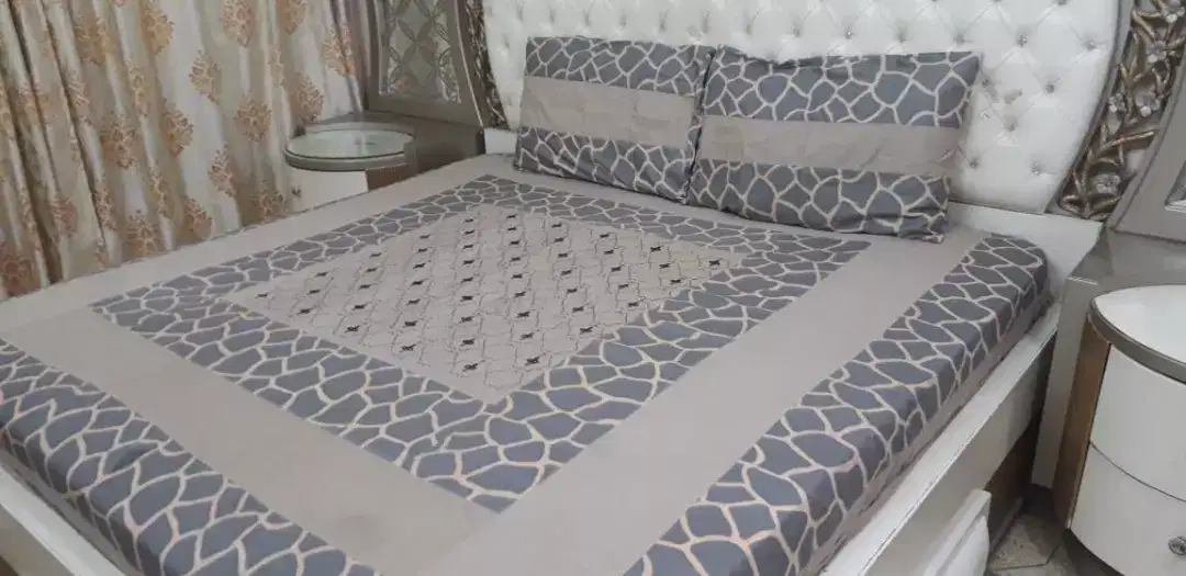 Bedsheets available wholesale prices