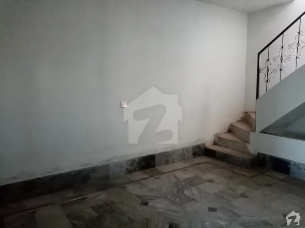 Triple Storey Beautiful Commercial Building Second Floor Flat Available For Rent