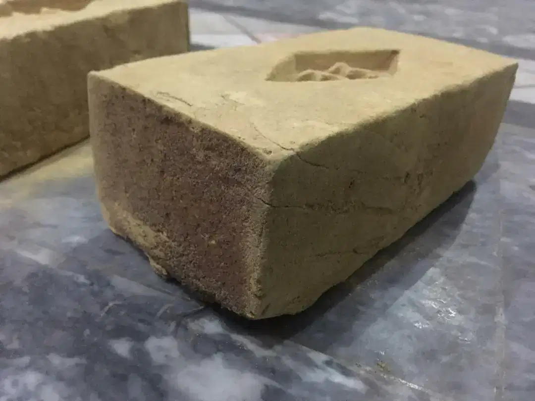 Supet fine Quality bricks available for sale on discounted price